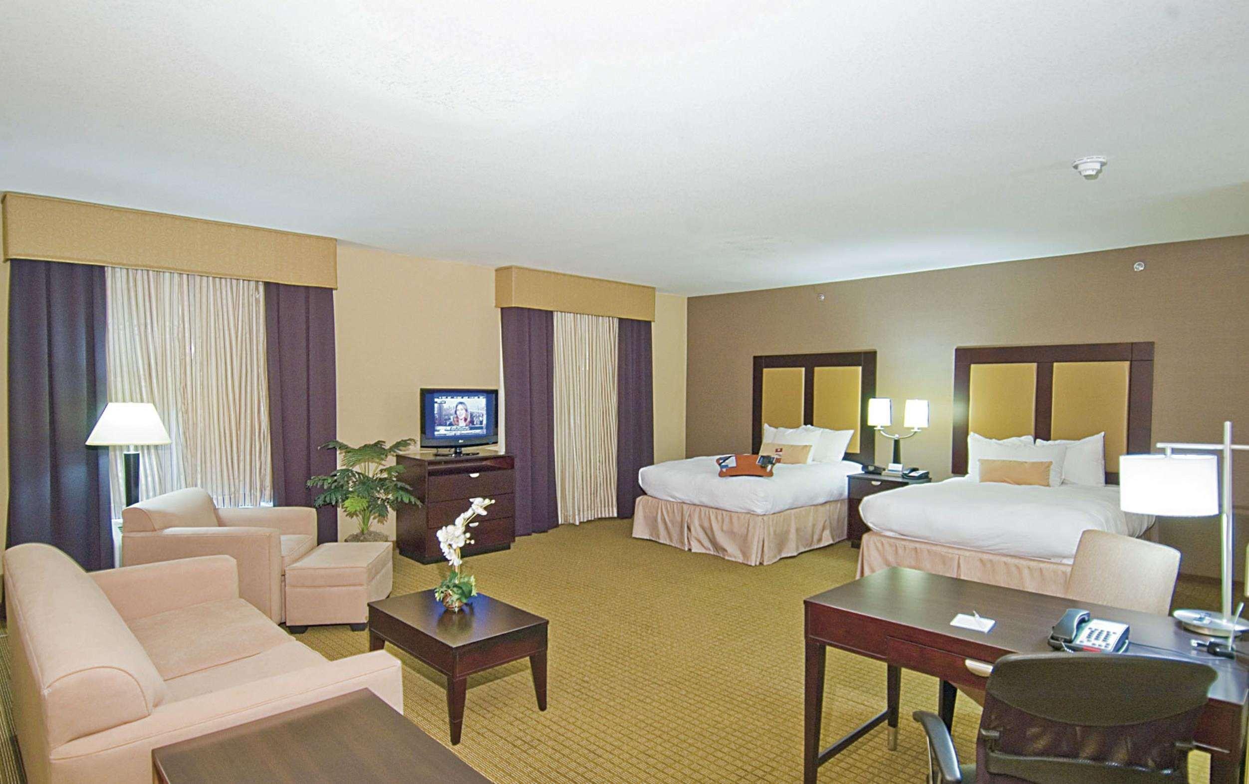 Hampton Inn & Suites Декатур Екстер'єр фото
