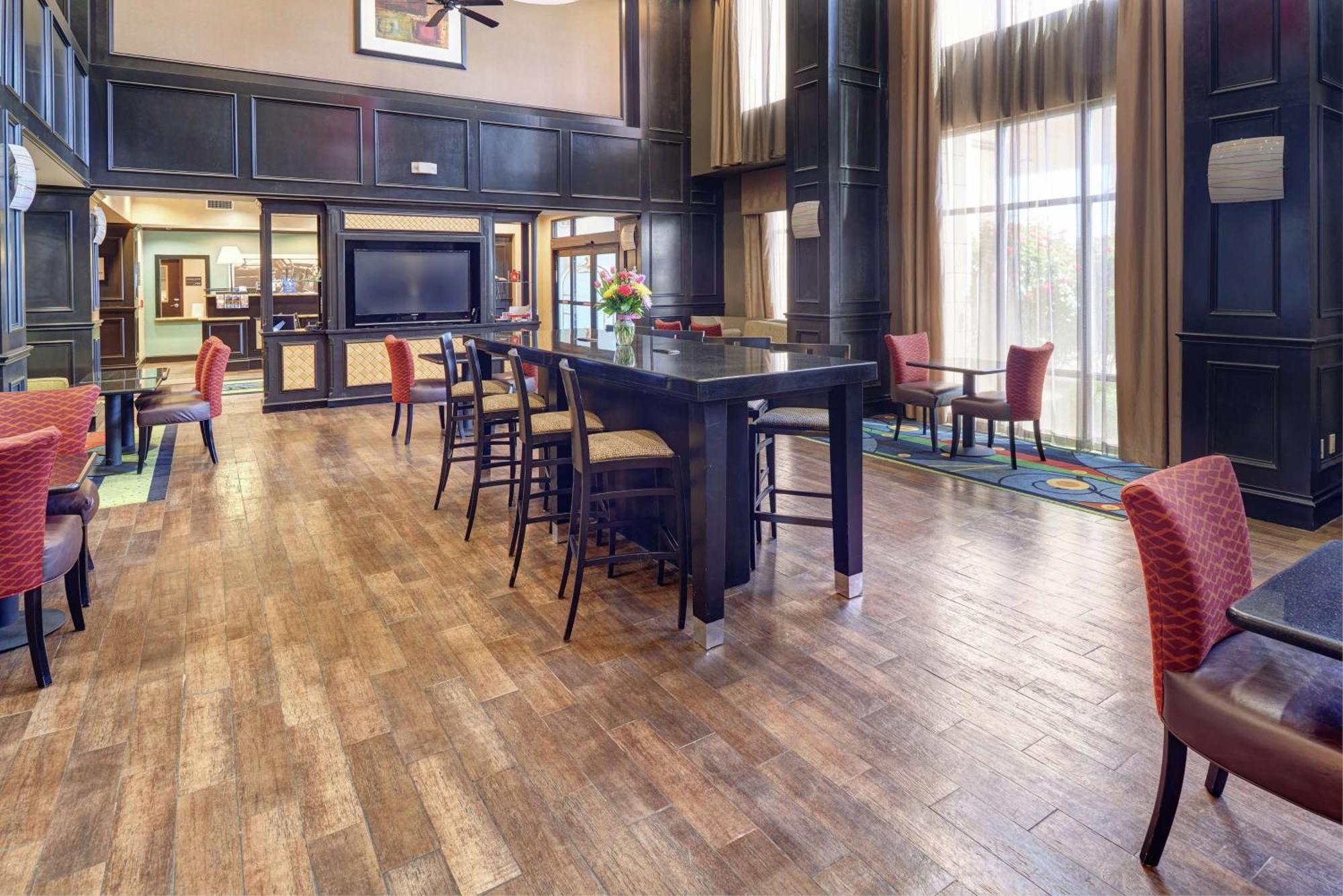 Hampton Inn & Suites Декатур Екстер'єр фото